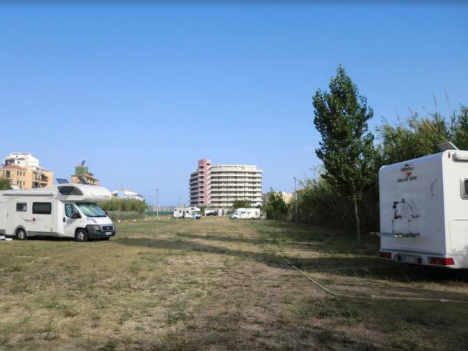 foto del parking Els Daus Peniscola (Peñíscola - Castellón)