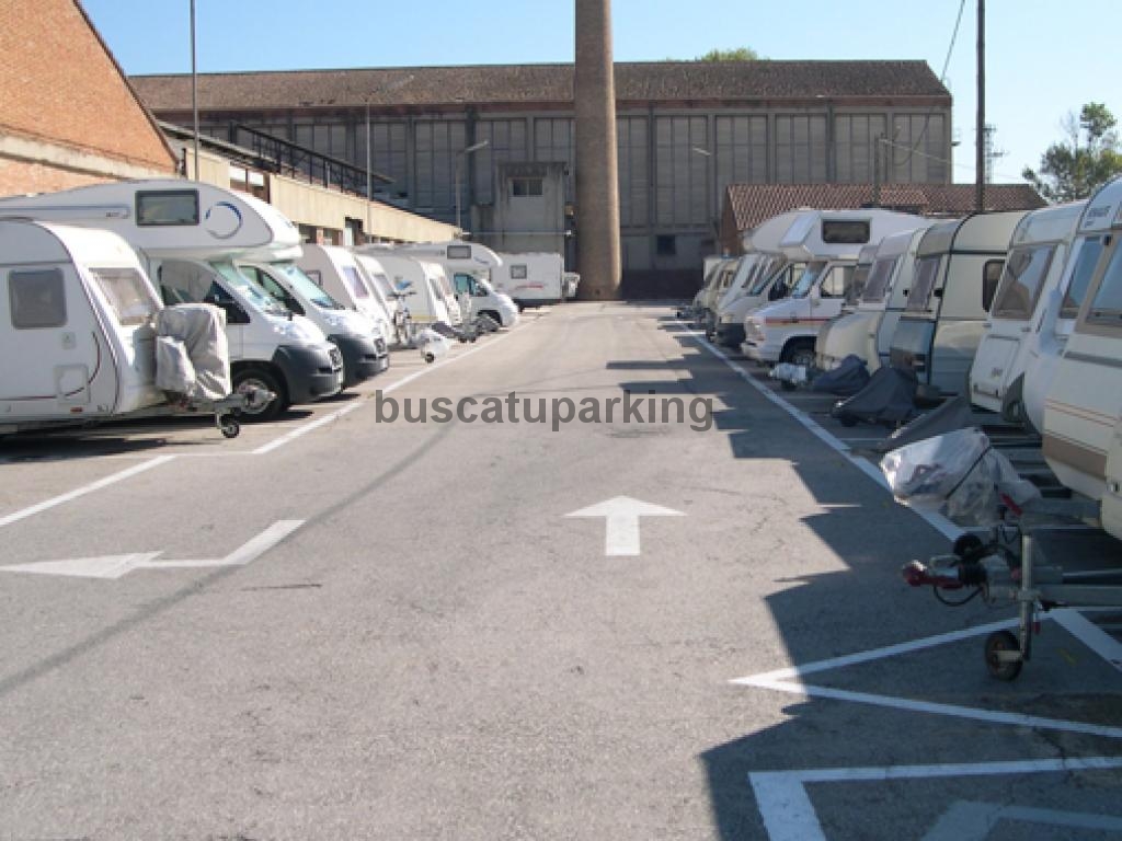 foto del parking Caravaning Park Valles (Lliça de Vall - Barcelona)