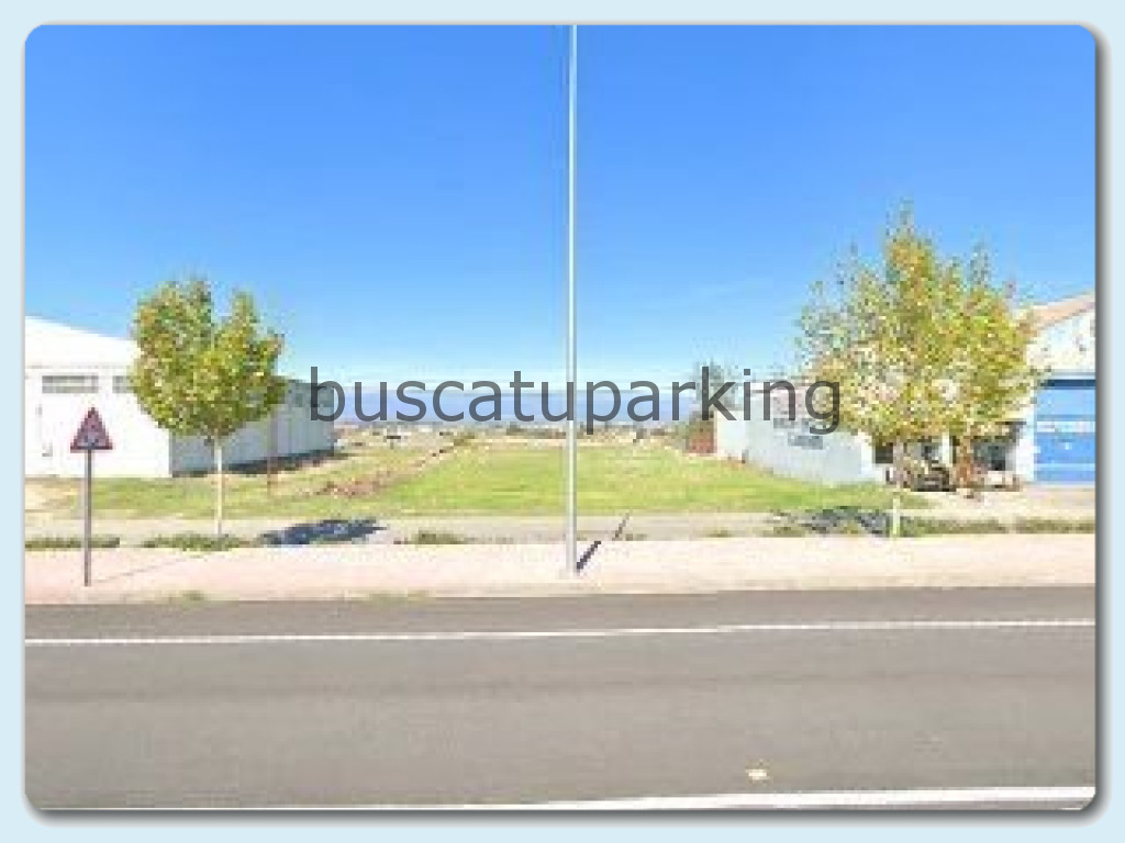 foto del parking Parking Caravanas y Autocaravanas Navalmoral