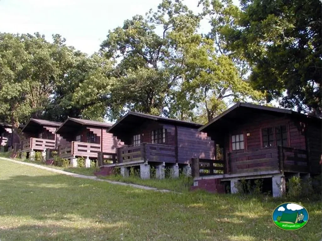 foto del parking Camping Deva - Guardería de caravanas (Gijón - Asturias)