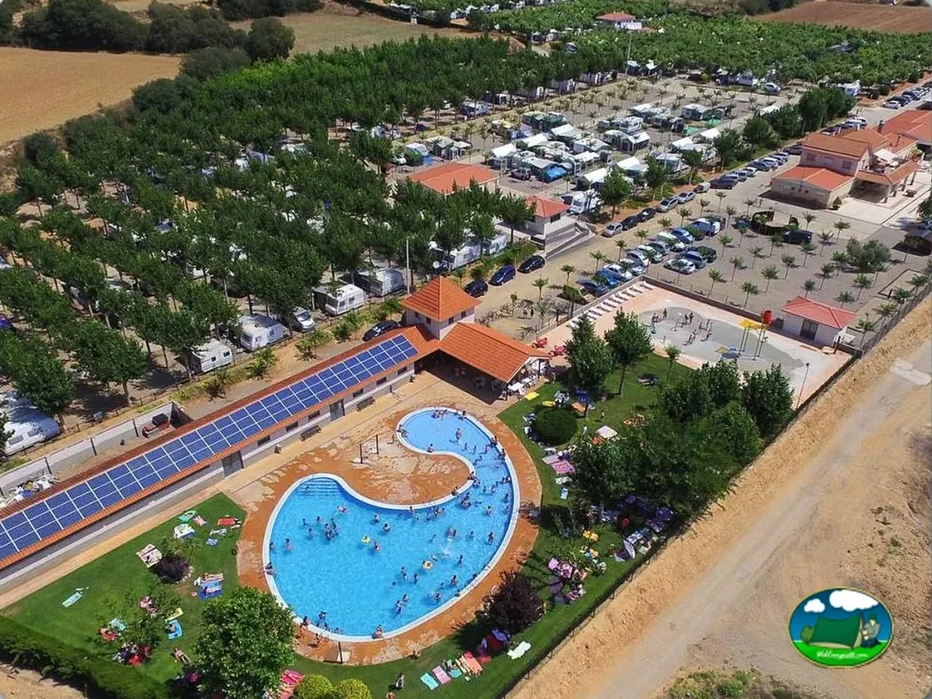 foto del parking La Noguera - Parking de caravanas (Sant Llorenç de Montgai - Lleida)