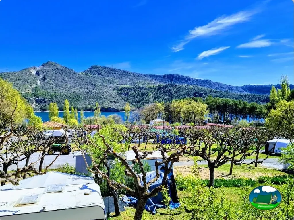 foto del parking Gaset - Parking de caravanas (Talarn - Lleida)