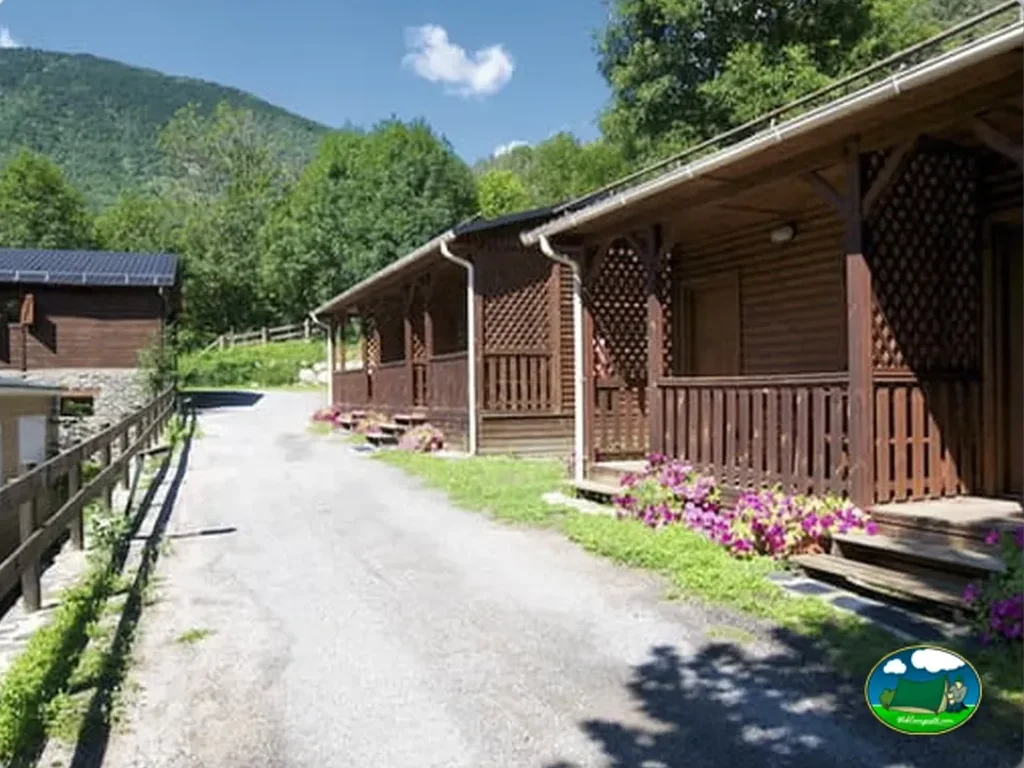 foto del parking Camping La Borda del Pubill - Parking de caravanas (Ribera de Cardós  - Lle