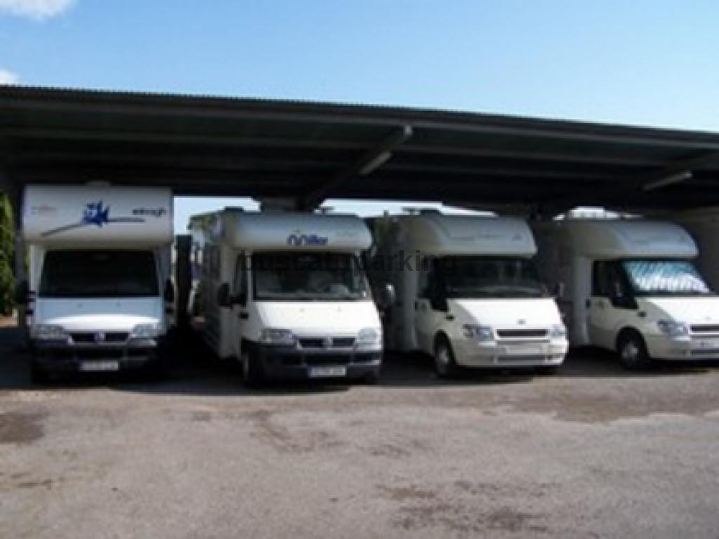 foto del parking Parking Caravanas Movilrodan (Castellón)