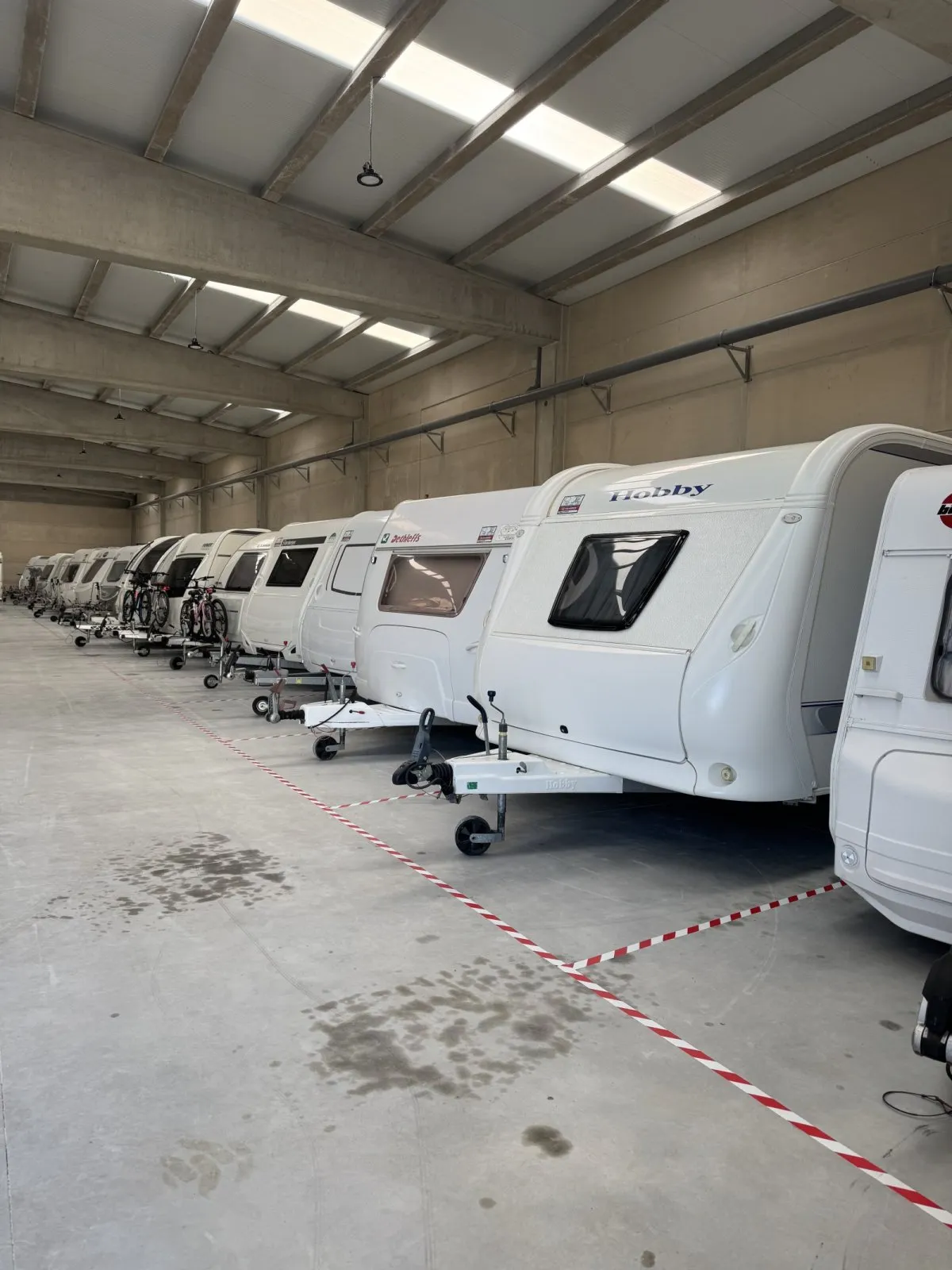 foto del parking Josmar Caravaning - Grupo Josmar Vall D'Alba (Vall D'Alba - Castellón)
